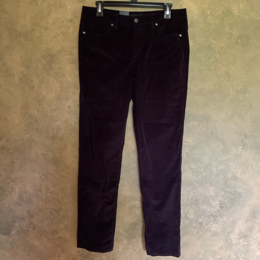 Calvin Klein Ultimate Skinny Fine Corduroy Mid Rise Pants